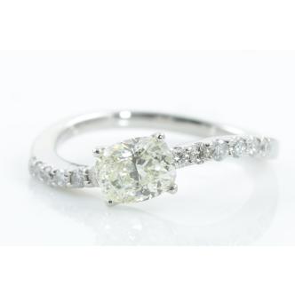 1.00ct Centre Oval Diamond Ring