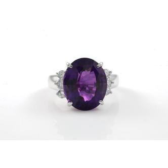 9.14ct Amethyst and Diamond Ring