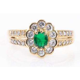 0.28ct Emerald and Diamond Ring
