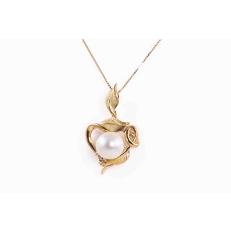 10.9mm Pearl and Diamond Pendant