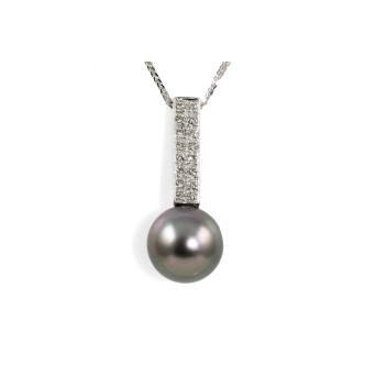 13.3mm Tahitian Pearl & Diamond Pendant