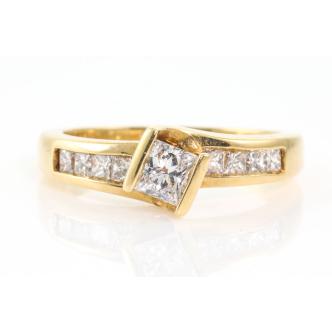 0.25ct Centre Diamond Dress Ring