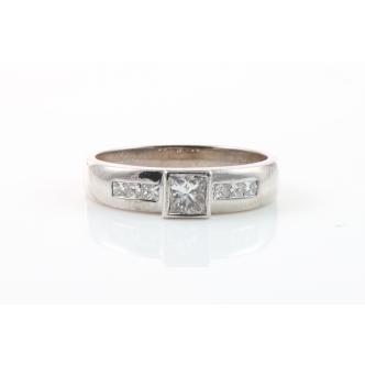0.70ct Diamond Dress Ring