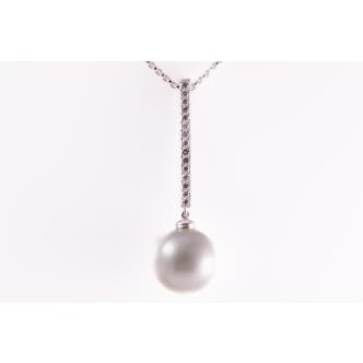 15.5mm South Sea Pearl & Diamond Pendant