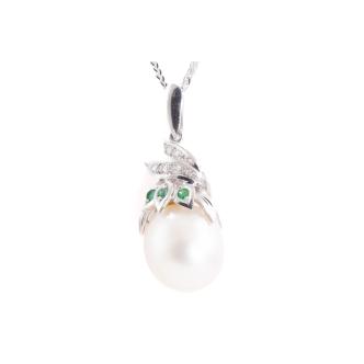 12.4mm Pearl, Emerald & Diamond Pendant