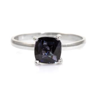 0.95ct Spinel Ring