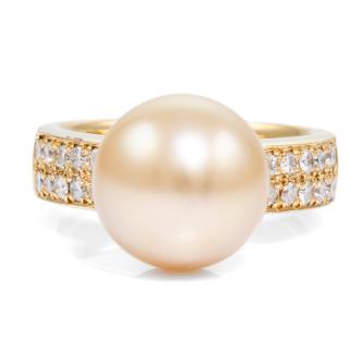11.8mm Pearl and Diamond Ring