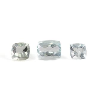 3 Loose Aquamarine totalling 6.43cts