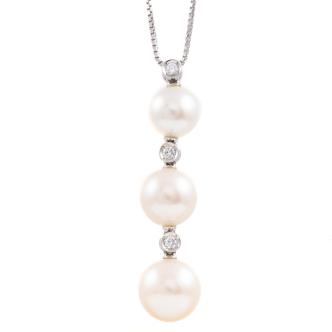 Pearl and Diamond Pendant