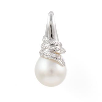 11.7mm South Sea Pearl & Diamond Pendant