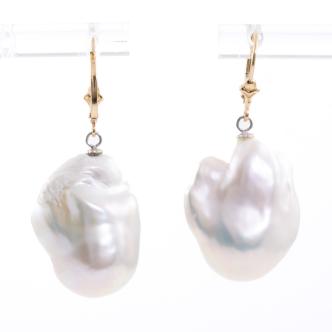 Baroque Pearl Earrings