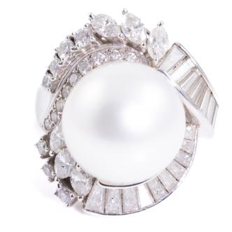 13.3mm South Sea Pearl and Diamond Ring