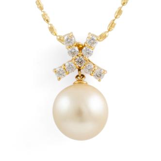 10.4mm Golden South Sea Pearl Pendant