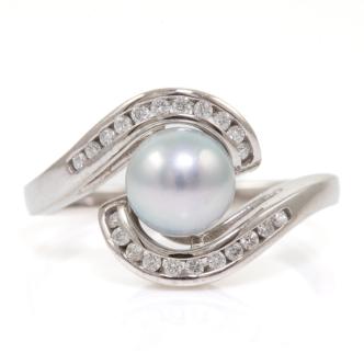 Cultured Pearl and Diamond Ring